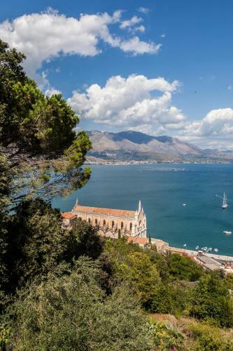 Apartamento Villa With Seaview And Pool