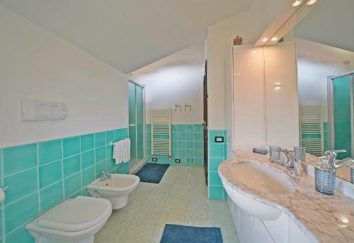 Valle Fiorita 42 - Lake View Apartment