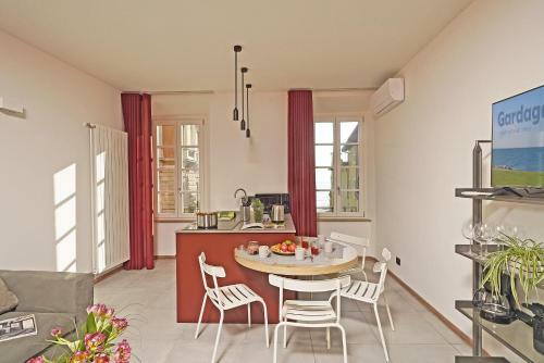 Apartamento The Bright And Lake Nest