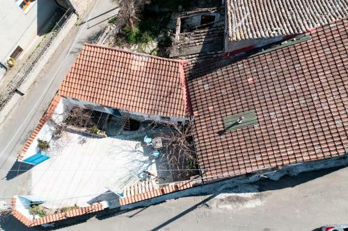 La Pergola (old House)