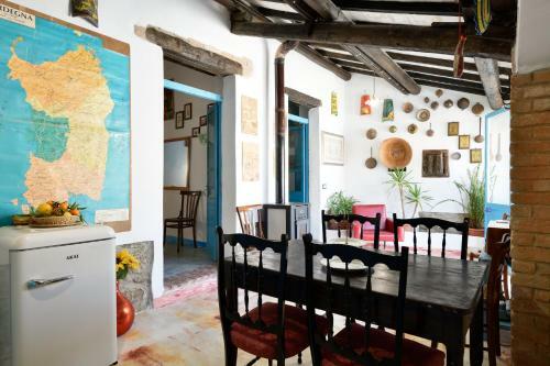La Pergola (old House)