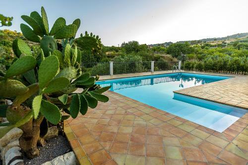 Villa Ceretanum Holiday House