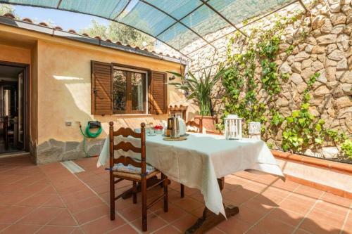 Panoramic Villa At Kal'e Moru, Geremeas, Cagliari