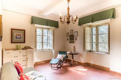 Villa Ancient Manor With Private Pool In Tuscany
