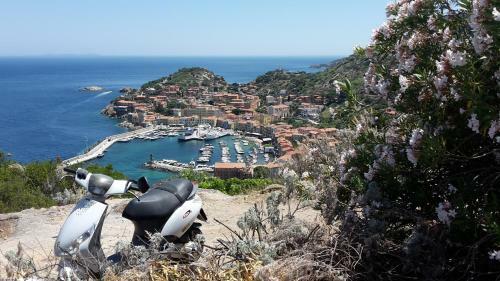 Casa La Scala - Meer, Gebirge Und Ein H�bsches Haus
