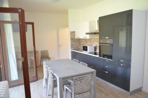 Apartamento Trilocale Palazzo Garda