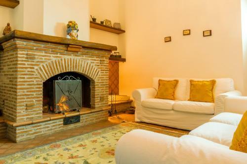 Villa Dimora Cariga - Home & Pool