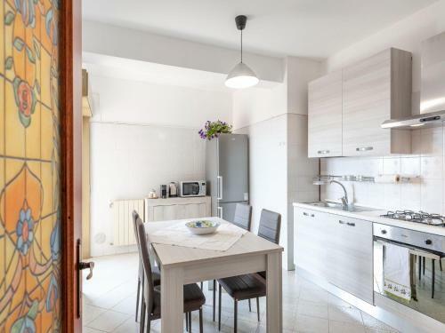 Sunny Apartment In Giarre, Close To Sea With A Splendid View