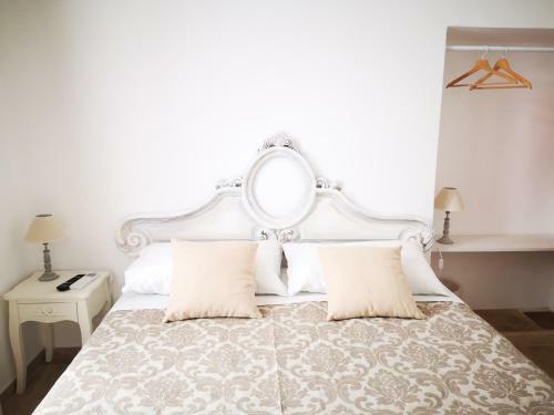 Hostal Corte Pietrantica - Charming Rooms & Suites