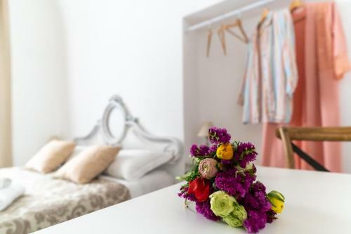 Hostal Corte Pietrantica - Charming Rooms & Suites