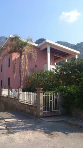 Villa 150mt From The Sea