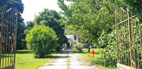 Caseospitali - Ca' Del Frassino Suggestivo Appartamento In Villa