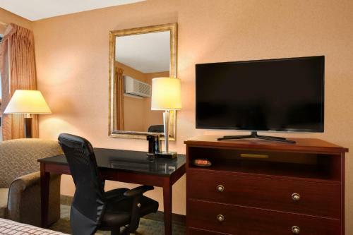 Hotel Days Inn Utica