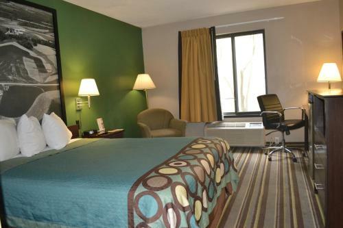 Hotel Super 8 Germantown Wisconsin