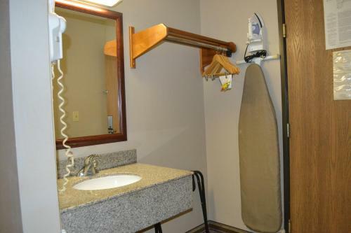 Hotel Super 8 Germantown Wisconsin
