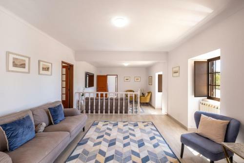 Casa Katarina - Private Villa - Heated Pool - Free Wifi - Air Con