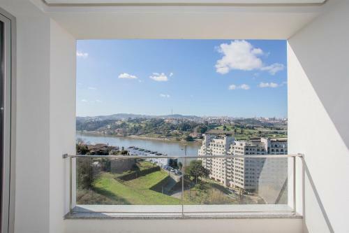 Liiiving In Porto - Luxury River View Apartments