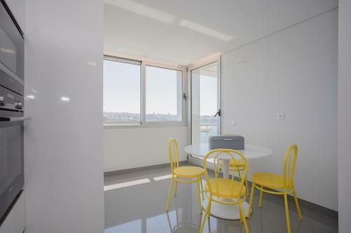Liiiving In Porto - Luxury River View Apartments