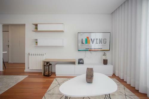 Liiiving In Porto - Luxury River View Apartments