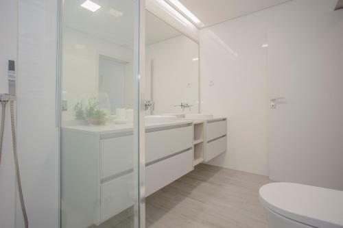 Liiiving In Porto - Luxury River View Apartments