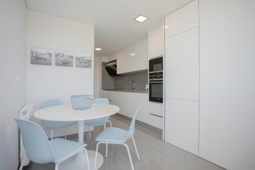 Liiiving In Porto - Luxury River View Apartments