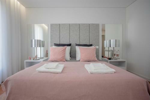 Liiiving In Porto - Luxury River View Apartments