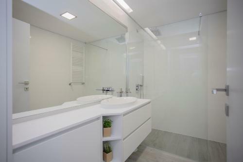 Liiiving In Porto - Luxury River View Apartments