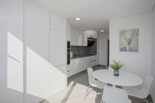 Liiiving In Porto - Luxury River View Apartments
