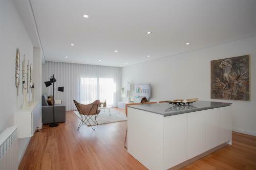 Liiiving In Porto - Luxury River View Apartments