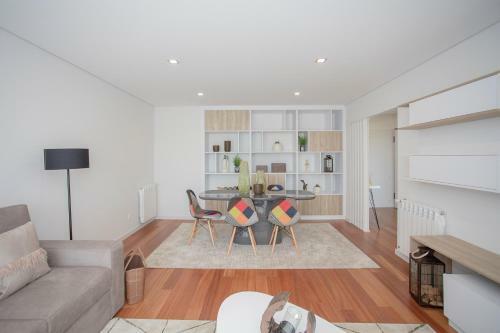 Liiiving In Porto - Luxury River View Apartments