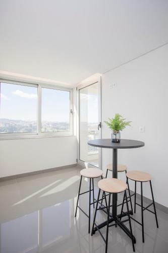 Liiiving In Porto - Luxury River View Apartments