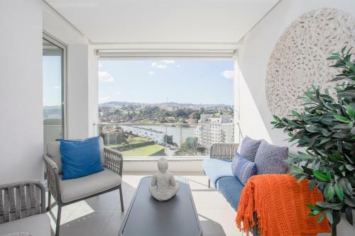 Liiiving In Porto - Luxury River View Apartments