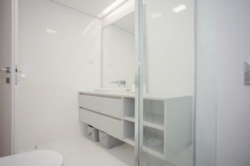 Liiiving In Porto - Luxury River View Apartments