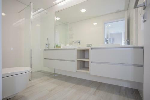Liiiving In Porto - Luxury River View Apartments