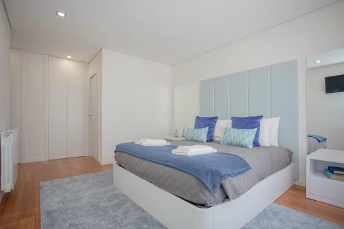 Liiiving In Porto - Luxury River View Apartments