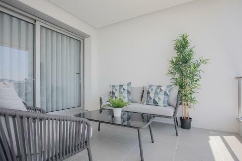 Liiiving In Porto - Luxury River View Apartments