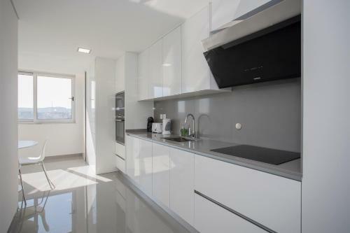 Liiiving In Porto - Luxury River View Apartments