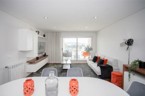 Liiiving In Porto - Luxury River View Apartments