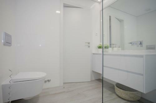 Liiiving In Porto - Luxury River View Apartments