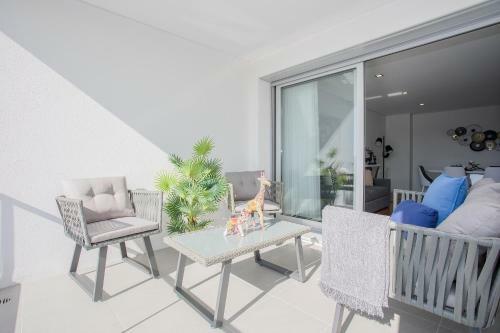 Liiiving In Porto - Luxury River View Apartments