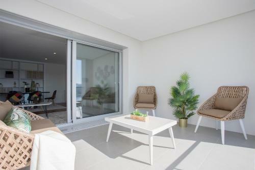 Liiiving In Porto - Luxury River View Apartments