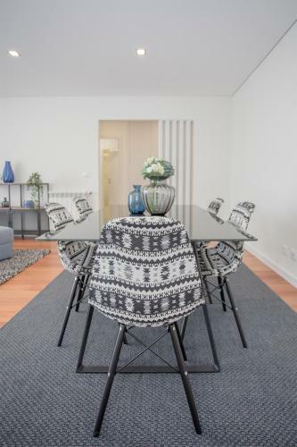 Liiiving In Porto - Luxury River View Apartments