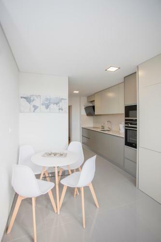 Liiiving In Porto - Luxury River View Apartments