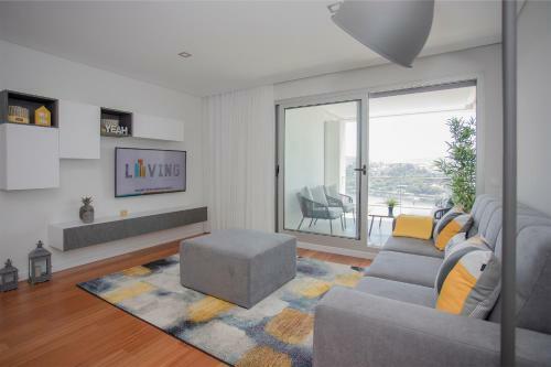 Liiiving In Porto - Luxury River View Apartments