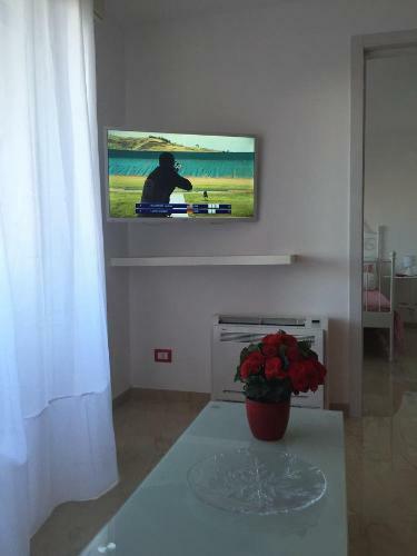 Baia Giardini Apartments
