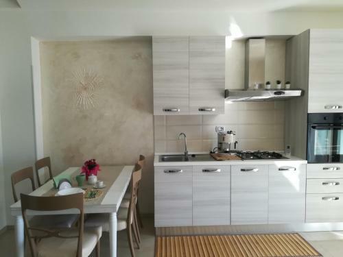 Sikelia Home