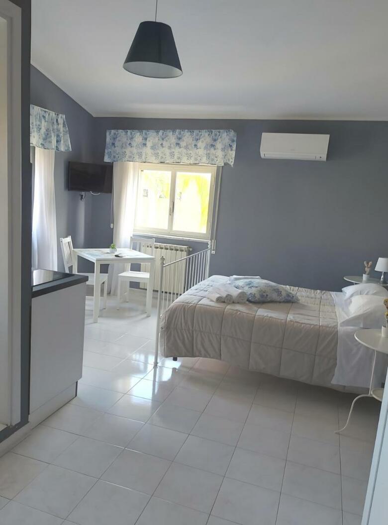 Apartamento Villa Nadira Pool & Tennis Courts