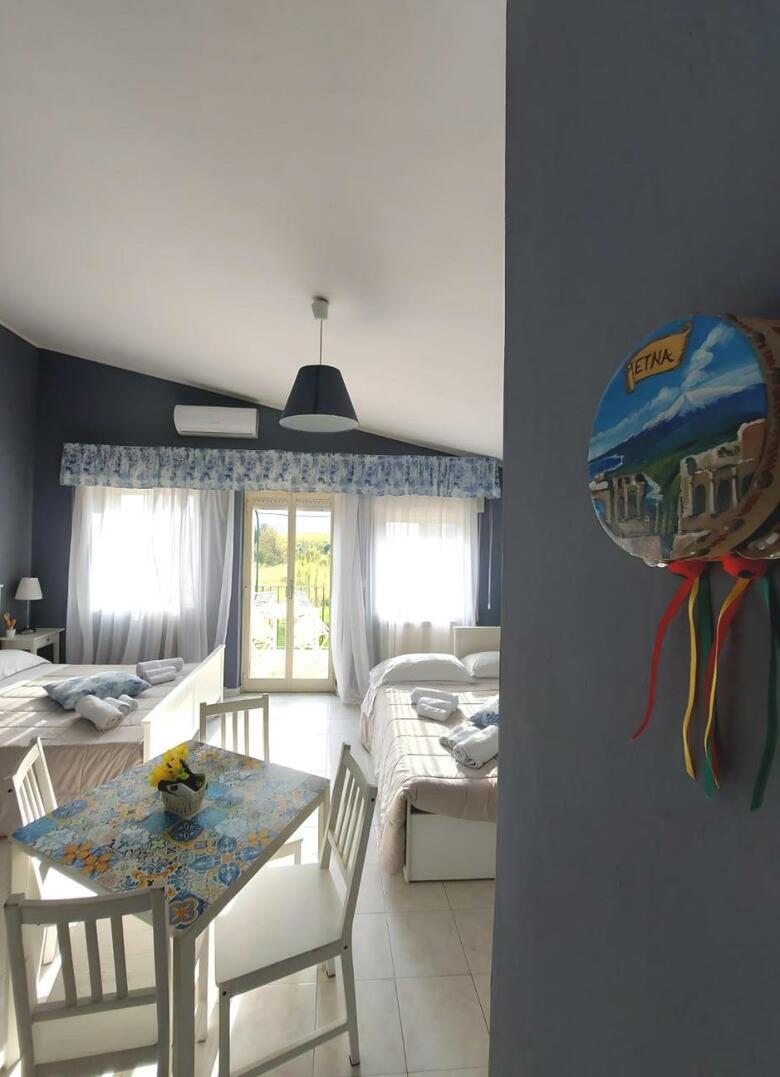Apartamento Villa Nadira Pool & Tennis Courts