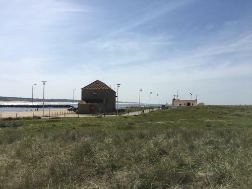 Apartamento Cozy Beach Front With Rooftop