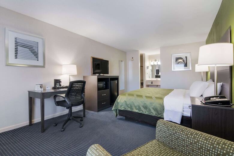 Hotel Quality Inn Little Creek
